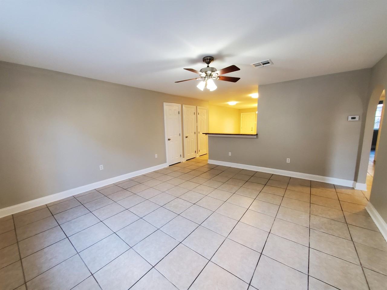 3509 Golden DriveApt. B #B - Photo 2 of 9