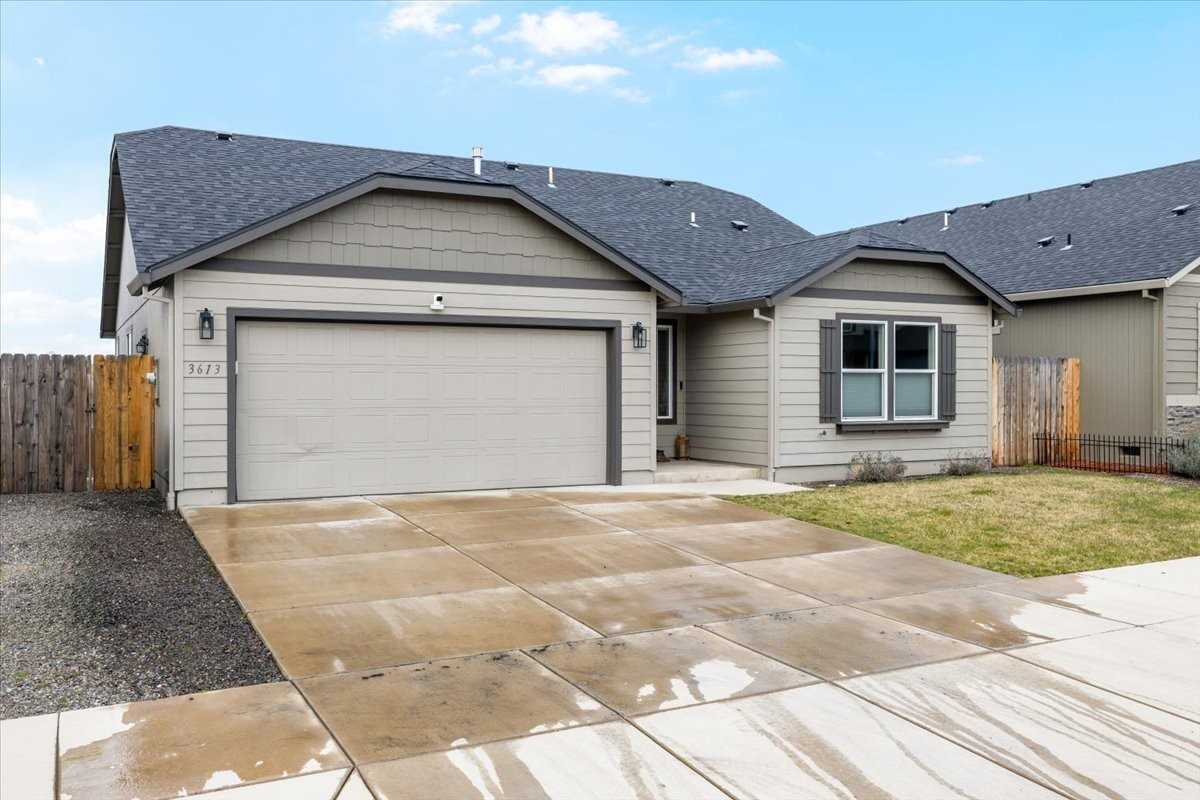 3613 Carnelian St #1 - Photo 2 of 23