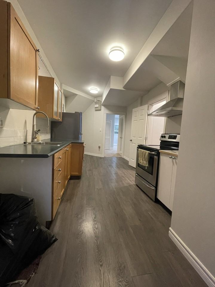 23849 Zeron Ave Bsmt #BS - Photo 4 of 18