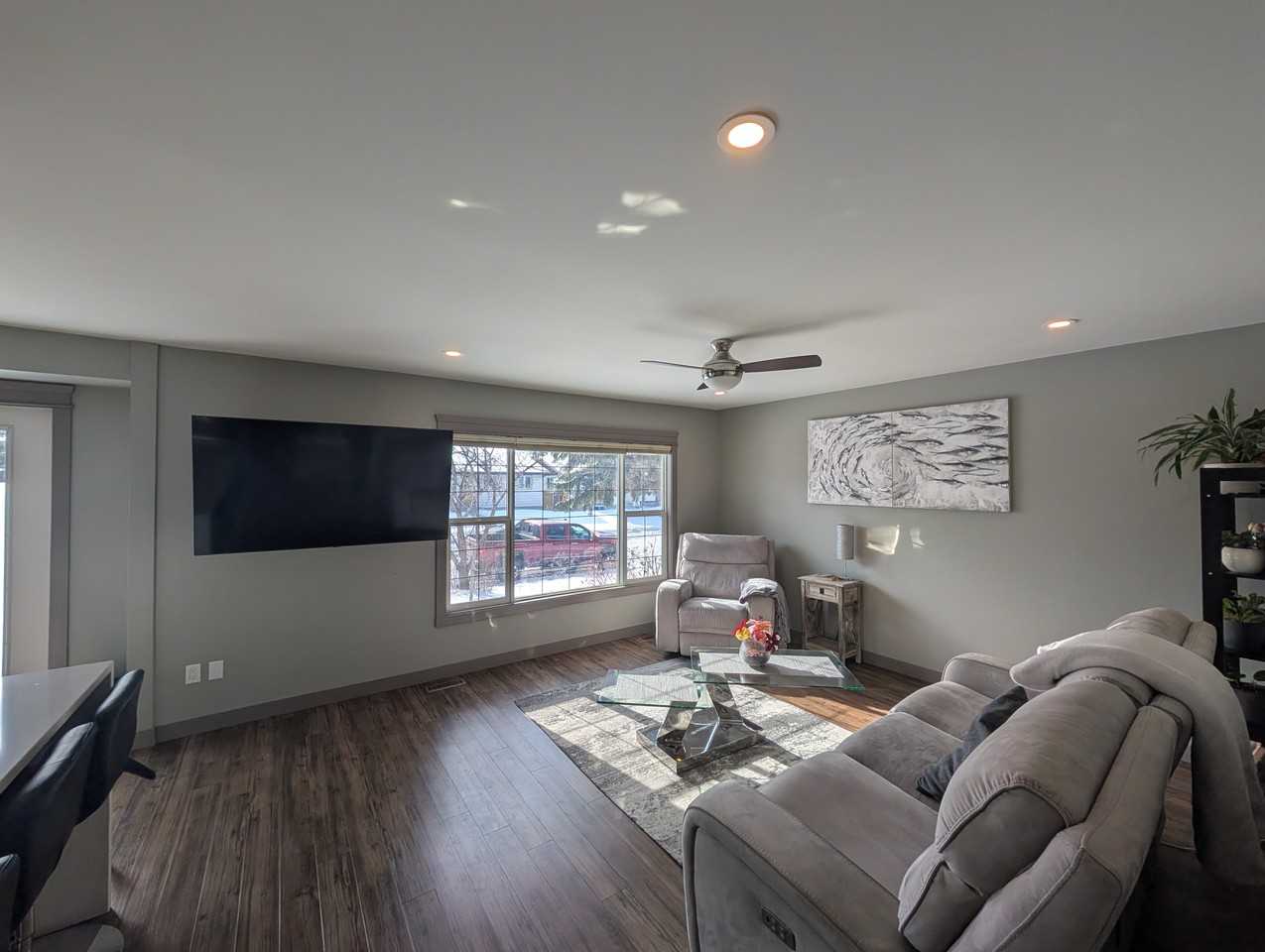 440 Malvern Close Northeast - Photo 6 of 29