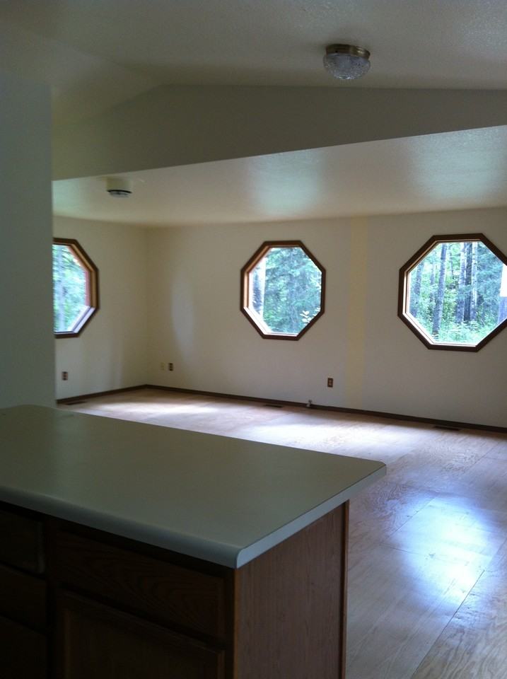 1214 N Williwaw Way #1 - Photo 4 of 8