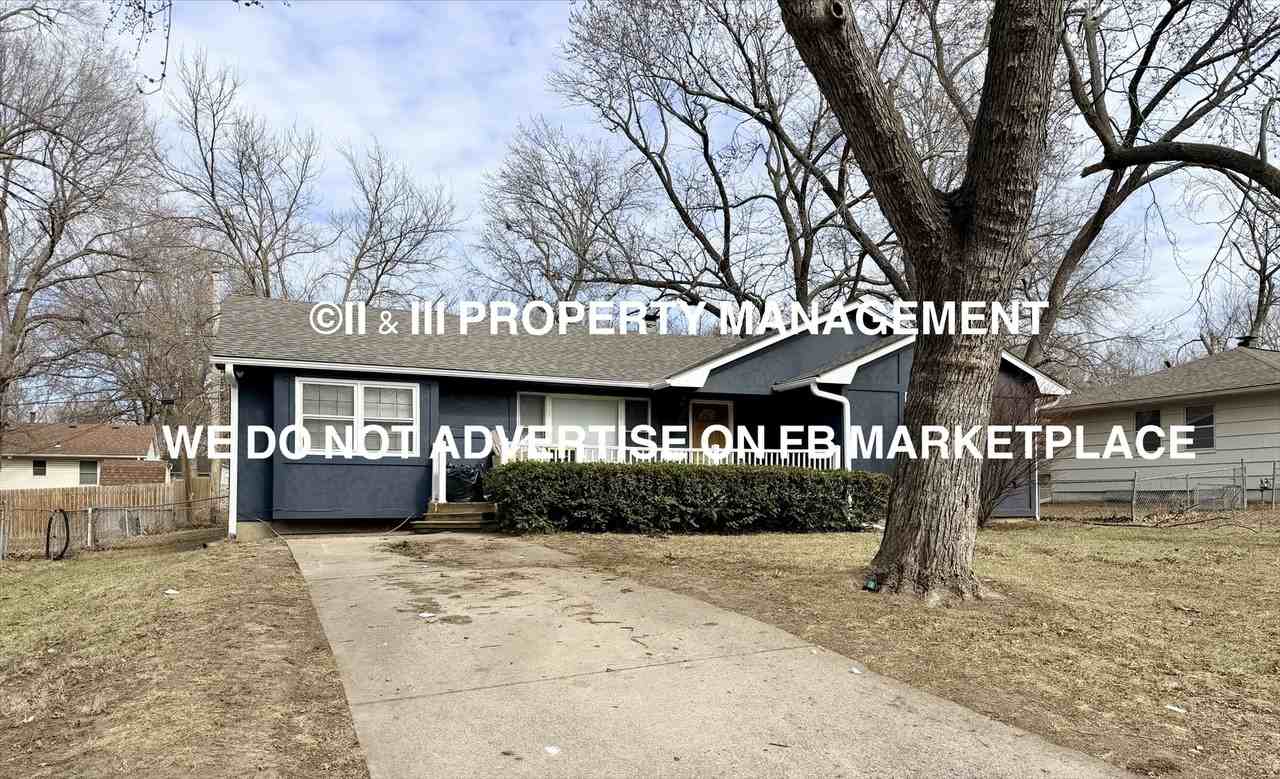 4514 E 112th Ter #1 - Photo 2 of 25