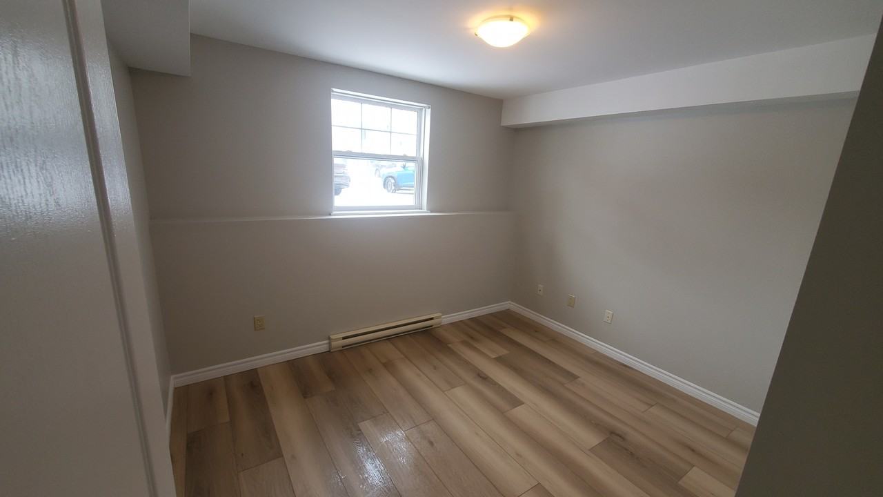 228 Church St #A - Photo 5 of 7