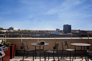 38 Nw Davis St - Photo 1 of 1