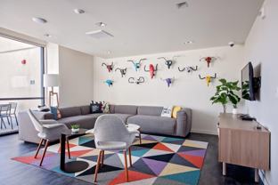 38 Nw Davis St - Photo 1 of 1