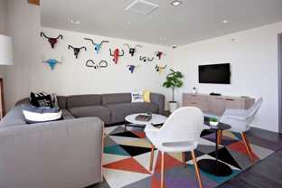 38 Nw Davis St - Photo 1 of 1