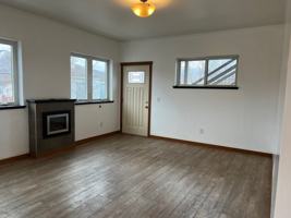 featured image of 105 Inez St #B