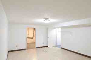 featured image of 749 N Maple St