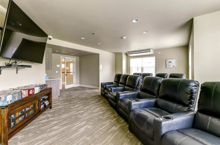 4520 Henderson Blvd Se - Photo 7 of 35