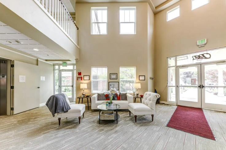 4520 Henderson Blvd Se - Photo 3 of 35