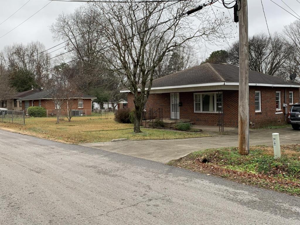 2615 Kildare St Nw - Photo 3 of 22