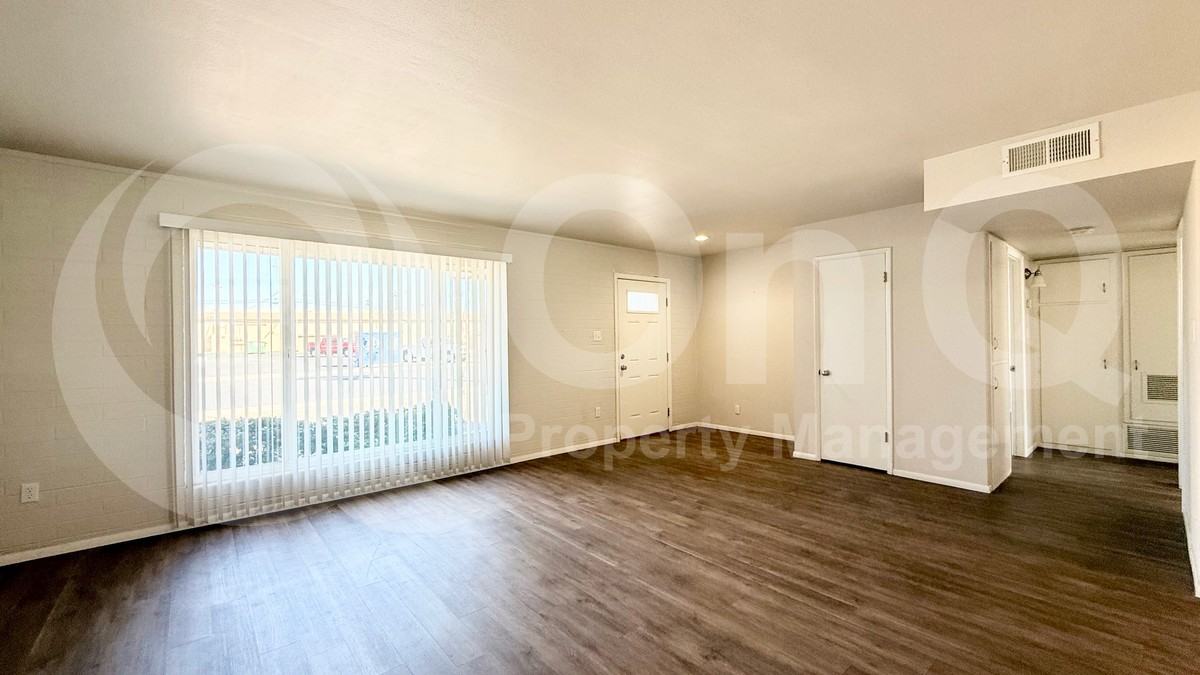 10807 W Oakmont Dr - Photo 7 of 15