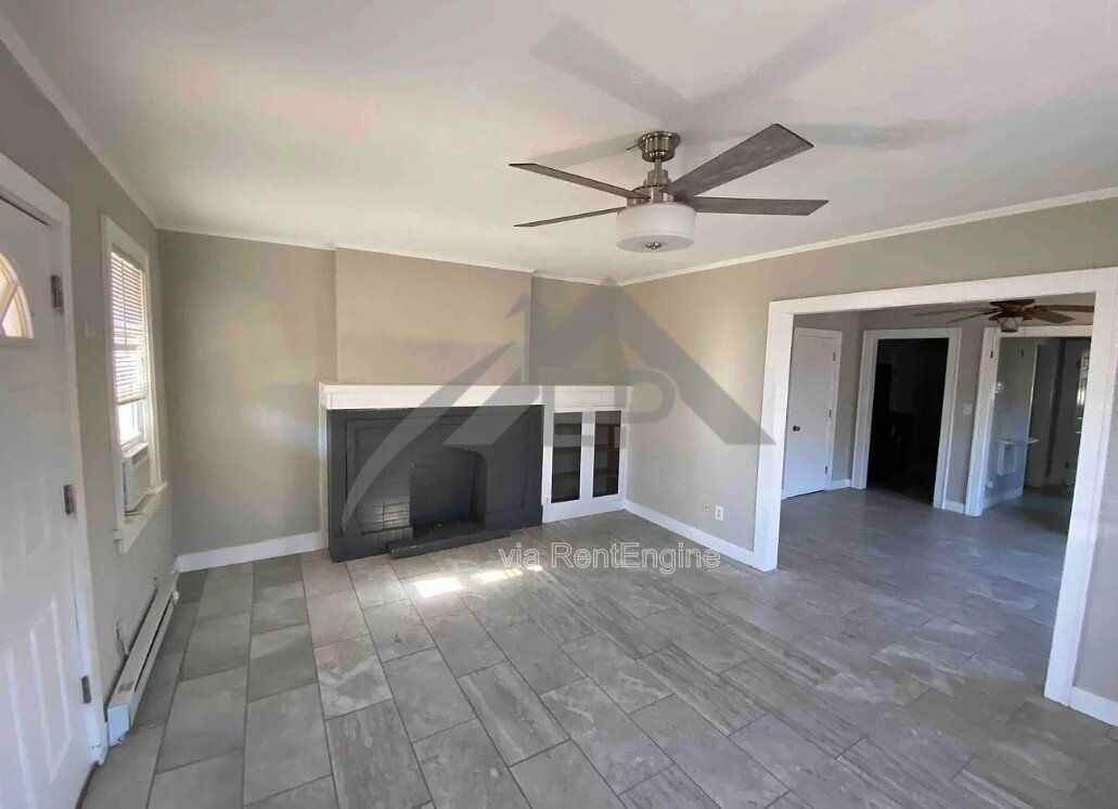 1003 Ne 17th St - Photo 2 of 8