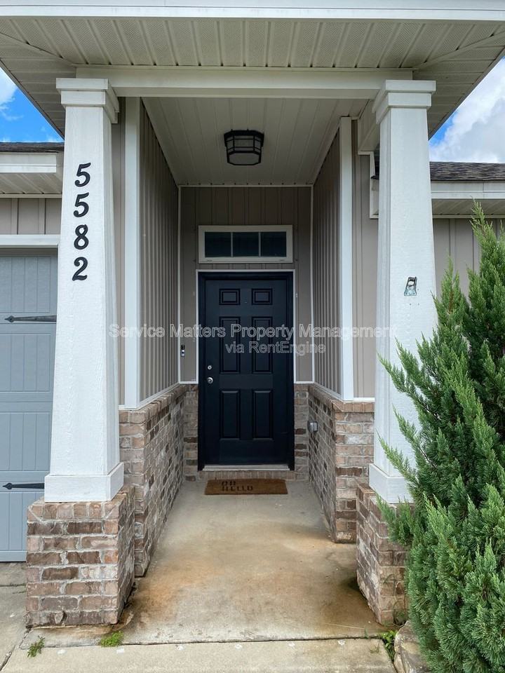 5582 Peach Dr - Photo 3 of 29