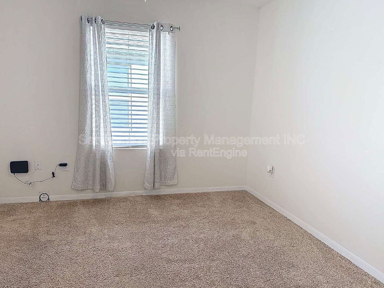 2775 Sunnyvale St - Photo 6 of 19