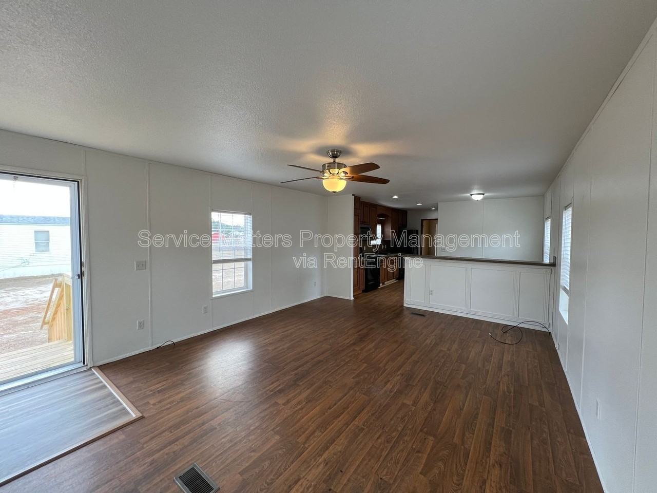 4831 Douglas Dr - Photo 4 of 23