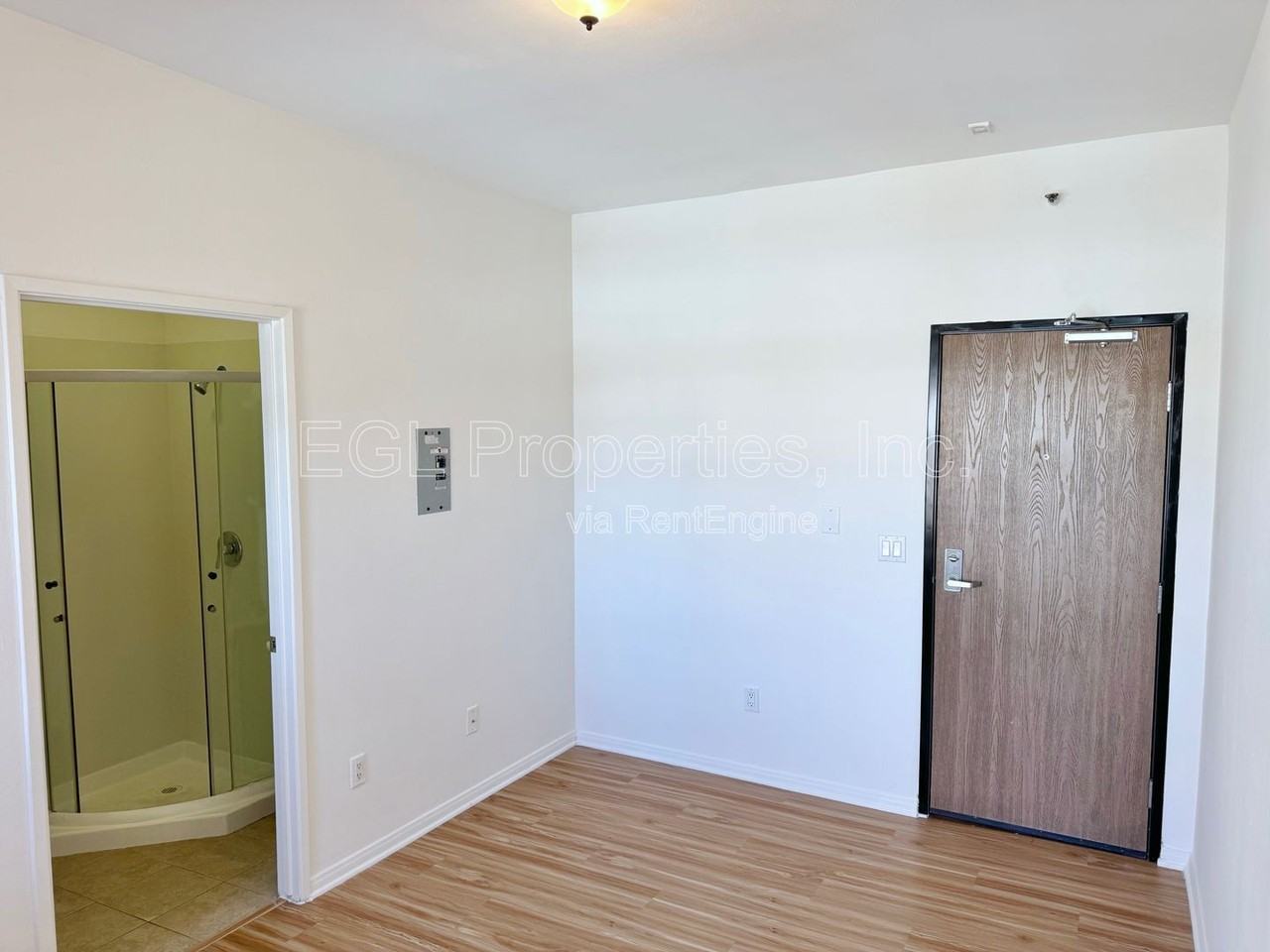 445 S Western Ave #413 - Photo 5 of 10