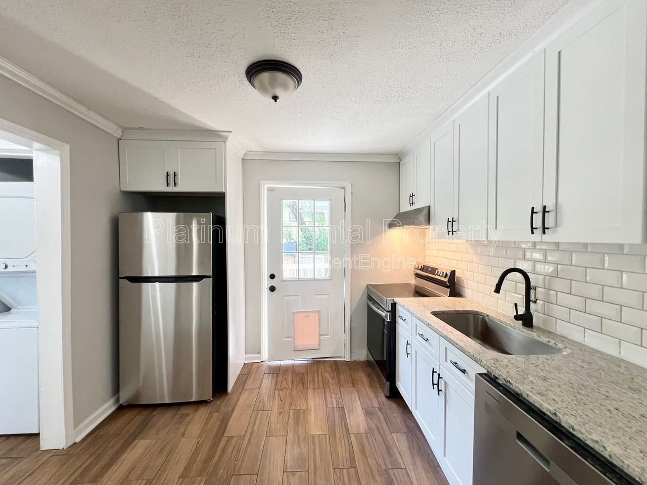 440 Roy St Sw - Photo 2 of 17