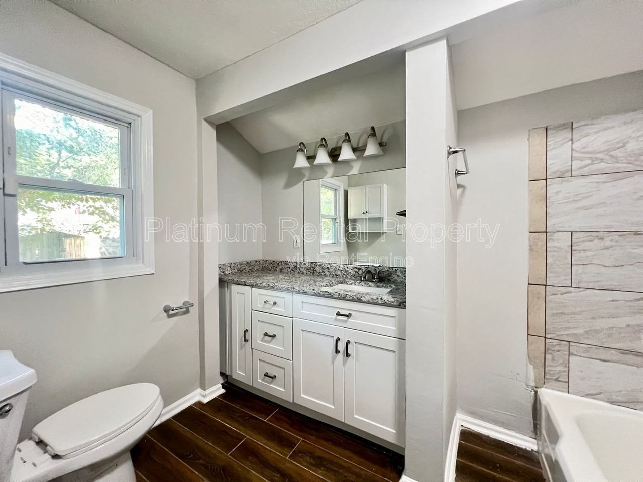 440 Roy St Sw - Photo 3 of 17