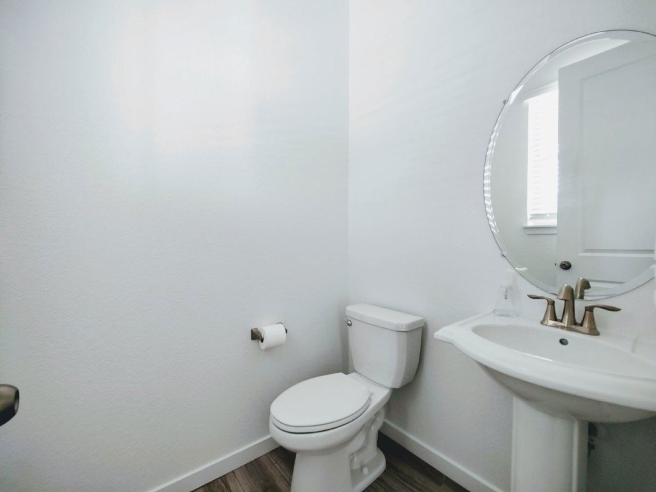 8431 Rush Creek Ave - Photo 6 of 31