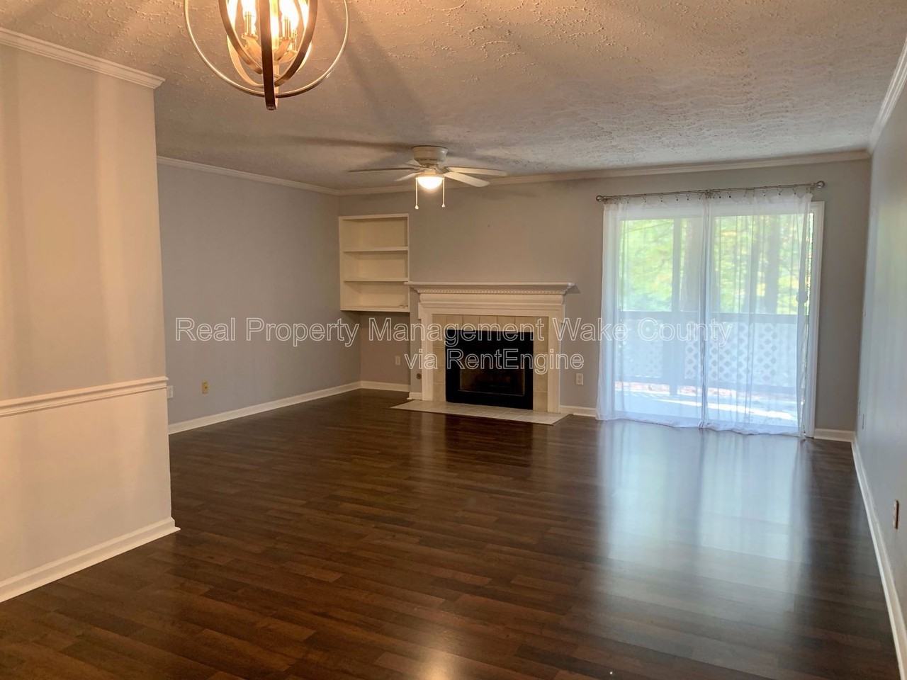 203 Autumn Chase Dr - Photo 7 of 23