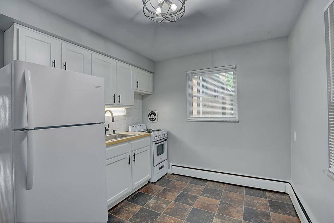 3552 Brotherton Rd #2 - Photo 5 of 11