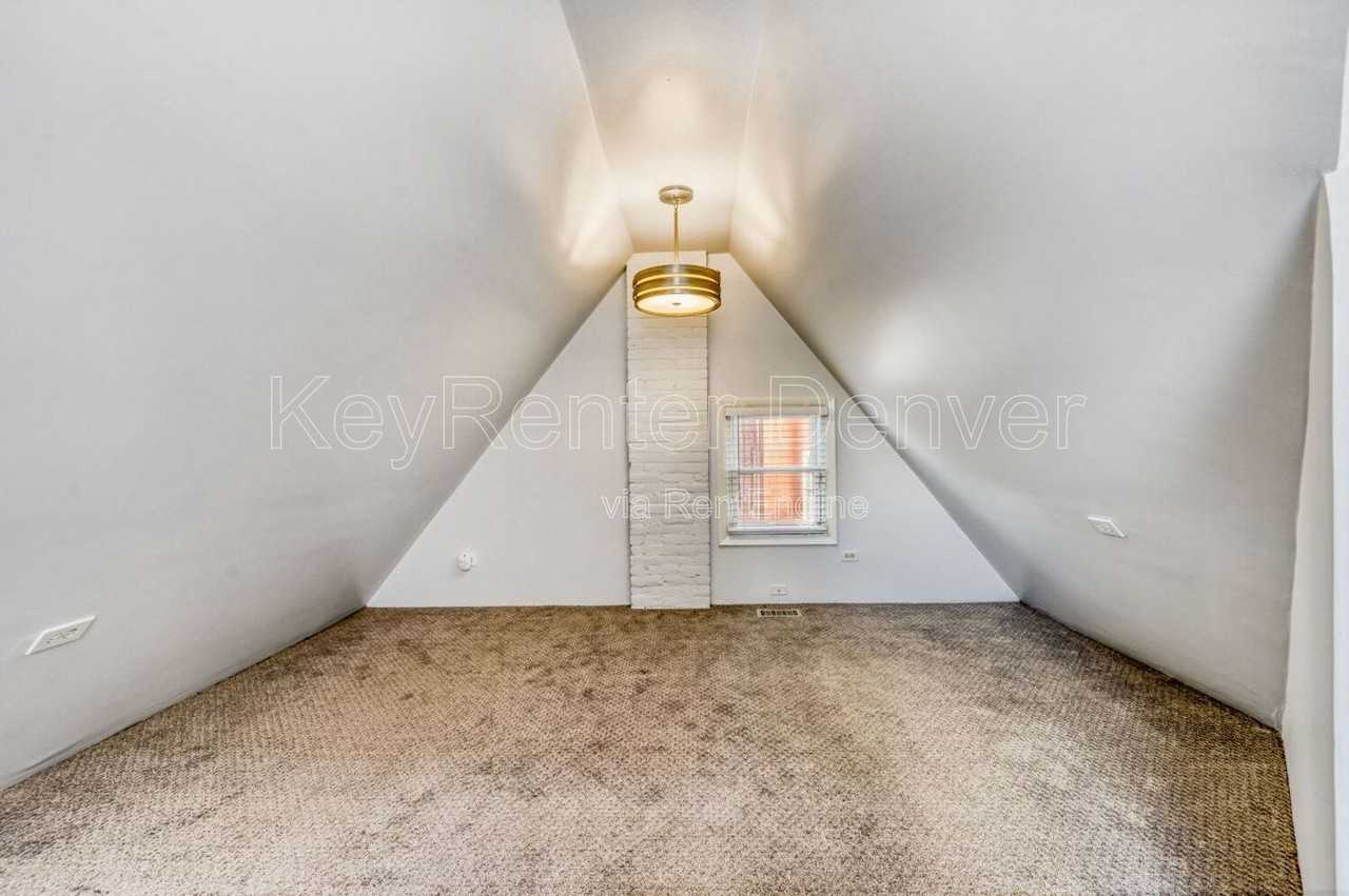 1328 E 22nd Ave - Photo 4 of 12