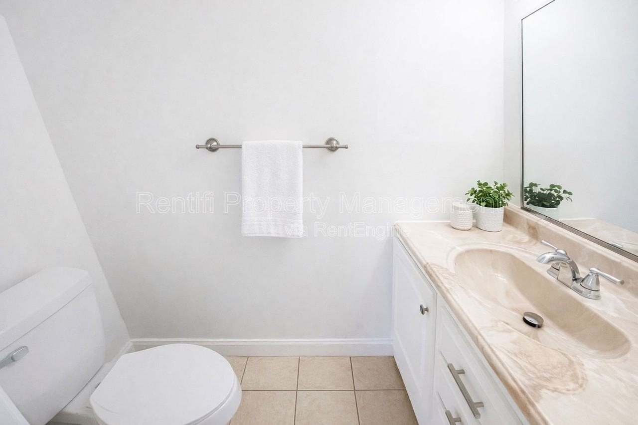 4473 Frankie Ct - Photo 7 of 14