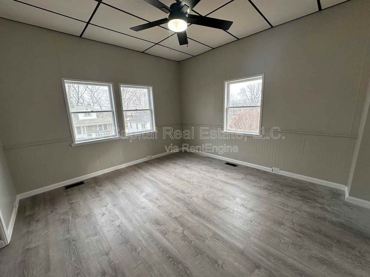320 W Cleveland Ave - Photo 3 of 13