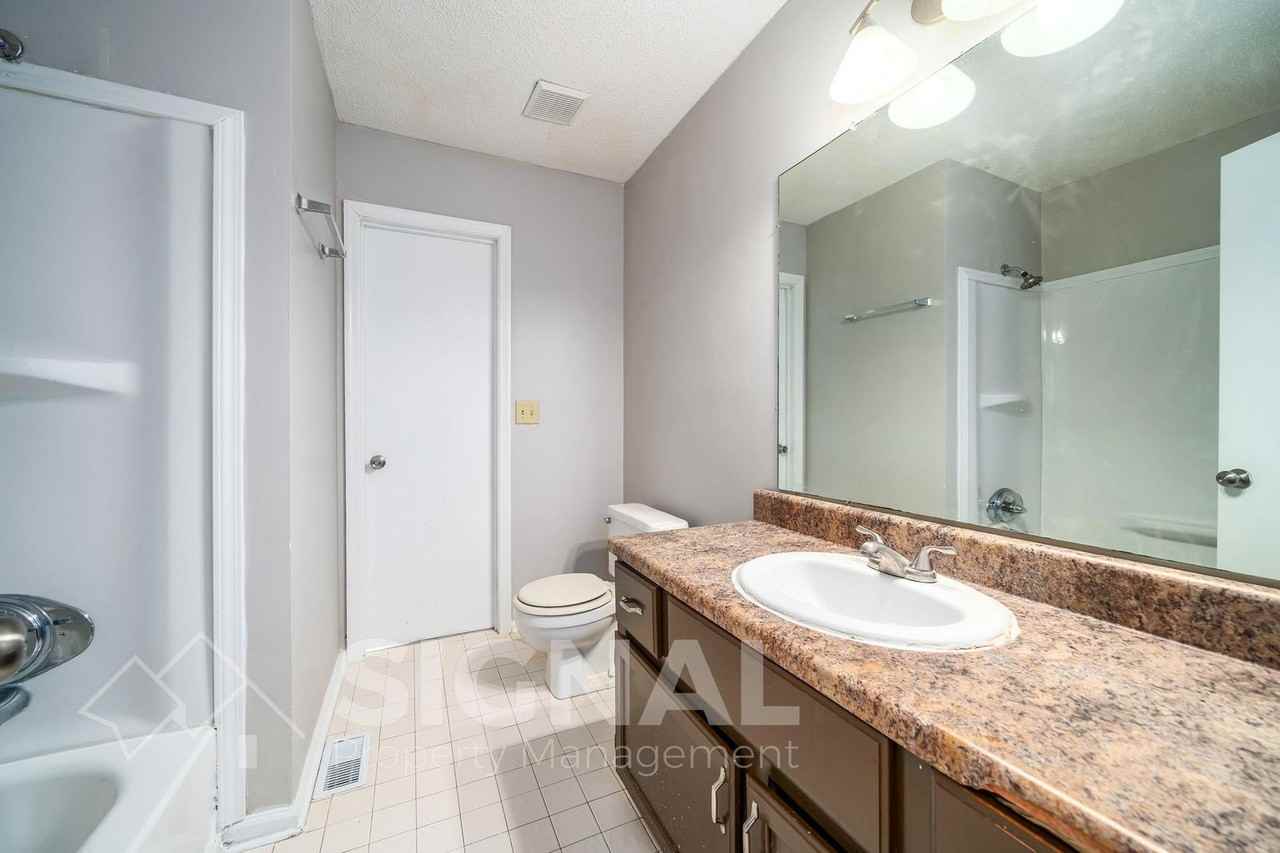 1267 Magnolia Pl - Photo 5 of 22