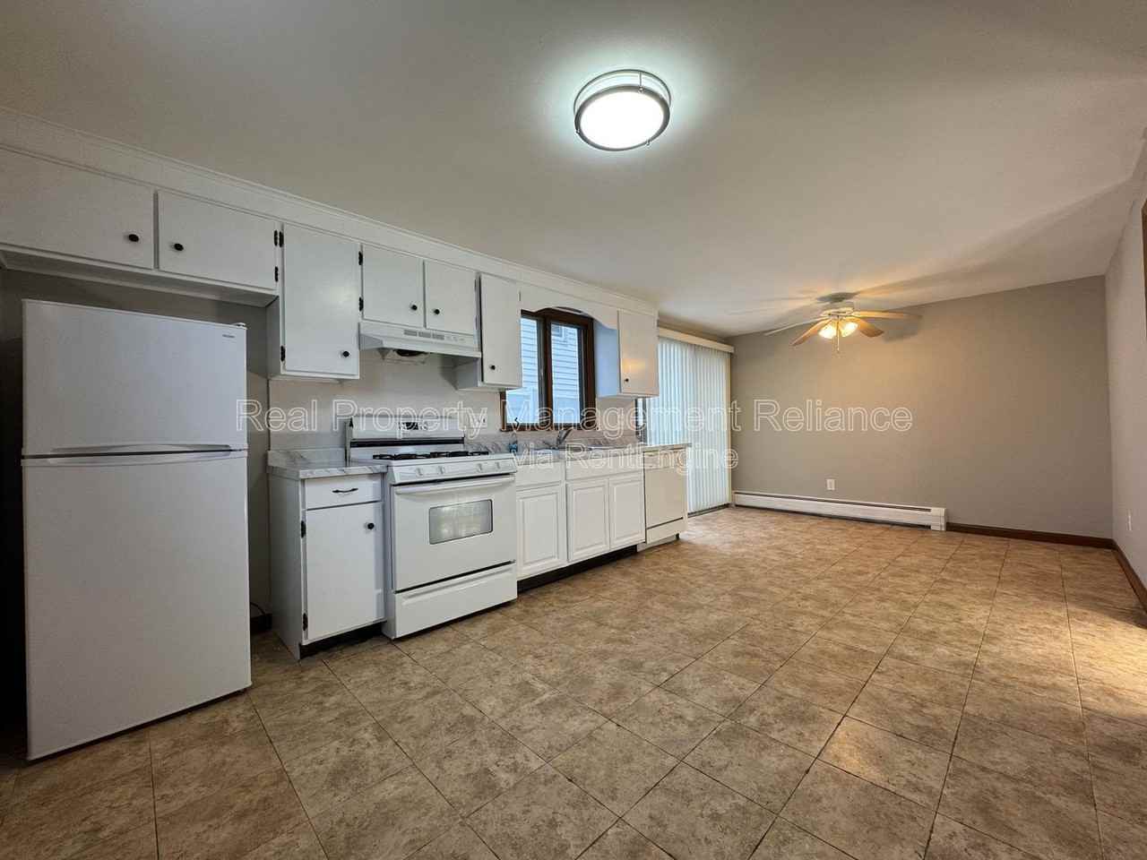 75 Preston St - Photo 2 of 12