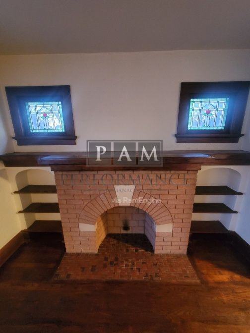 1114 16th Ave #A - Photo 3 of 21