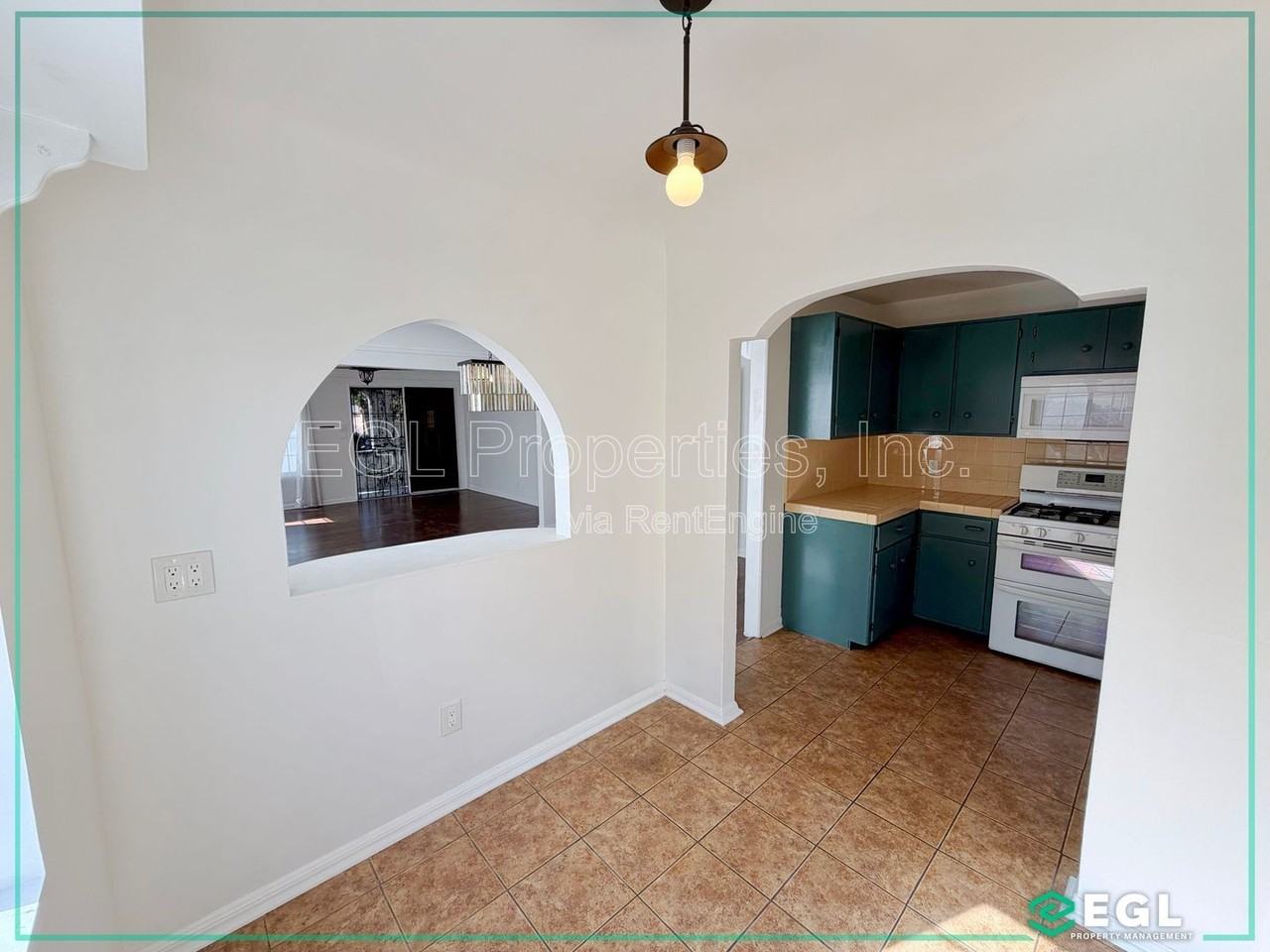 6426 2nd Ave - Photo 7 of 26