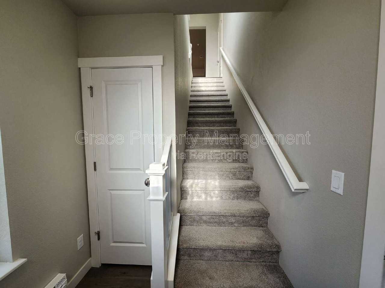 350 High Point Dr #C205 - Photo 3 of 27