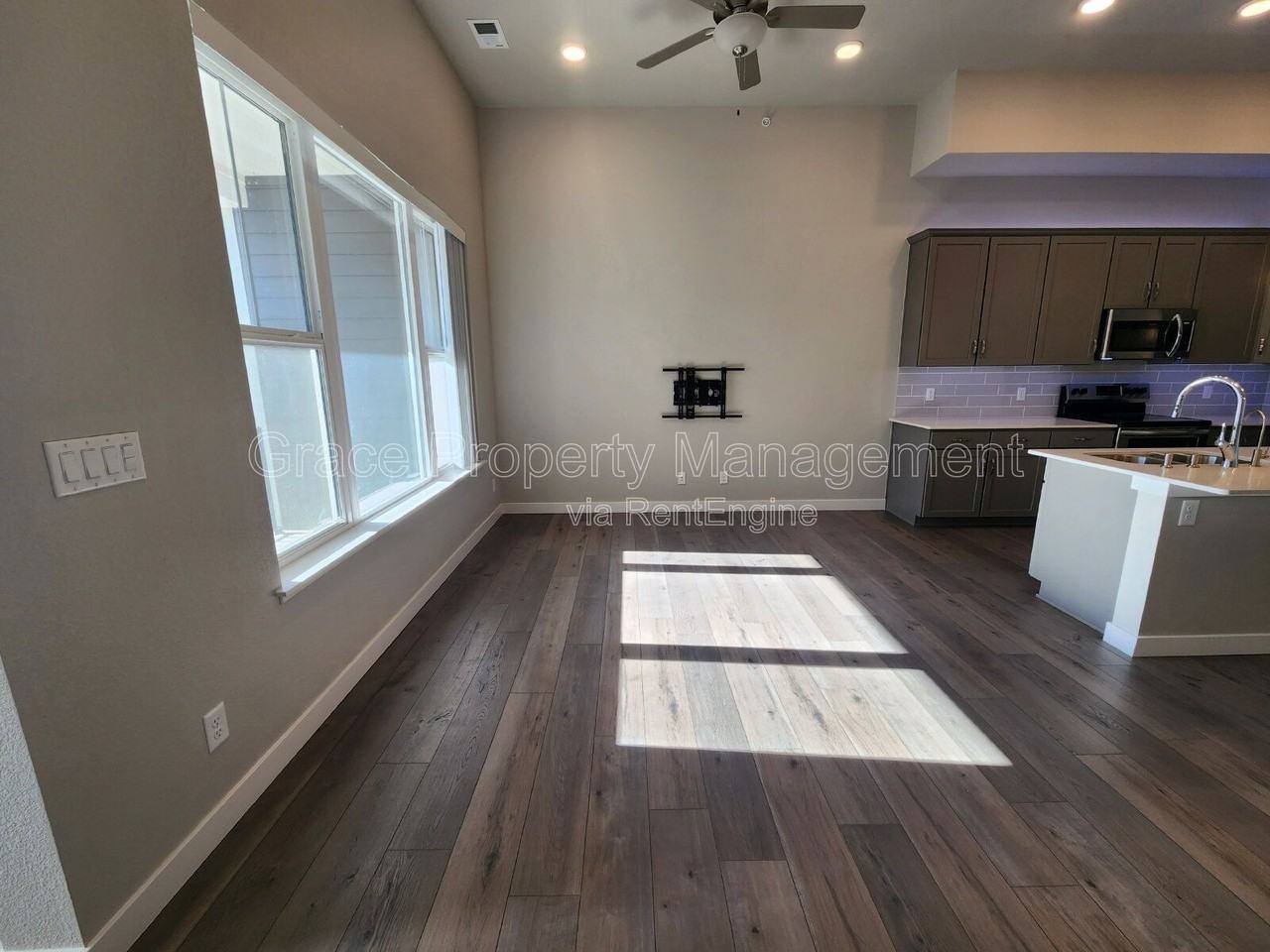 350 High Point Dr #C205 - Photo 5 of 27