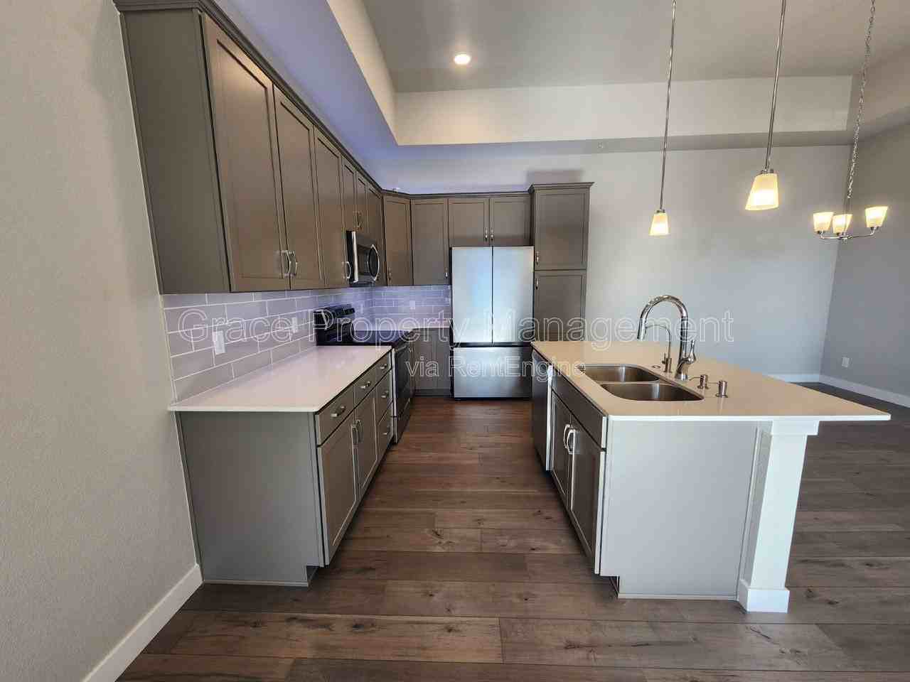 350 High Point Dr #C205 - Photo 7 of 27