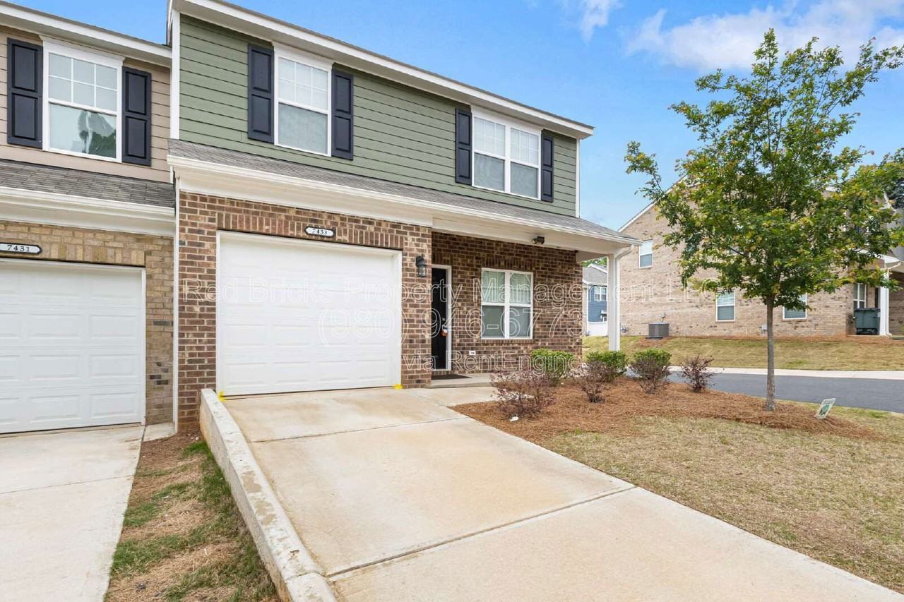 7433 Sienna Heights Pl - Photo 3 of 22