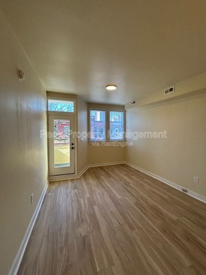 3 N 18th St #B - Photo 5 of 9