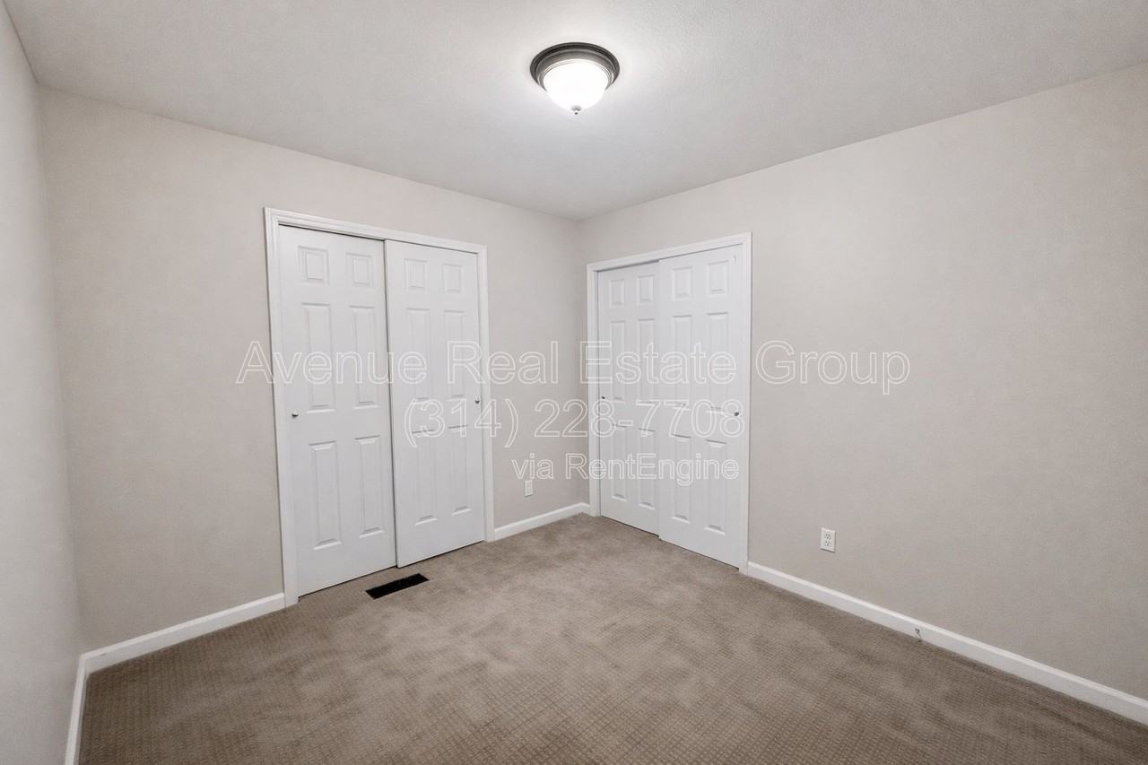 1715 Dover Trace Dr - Photo 6 of 16