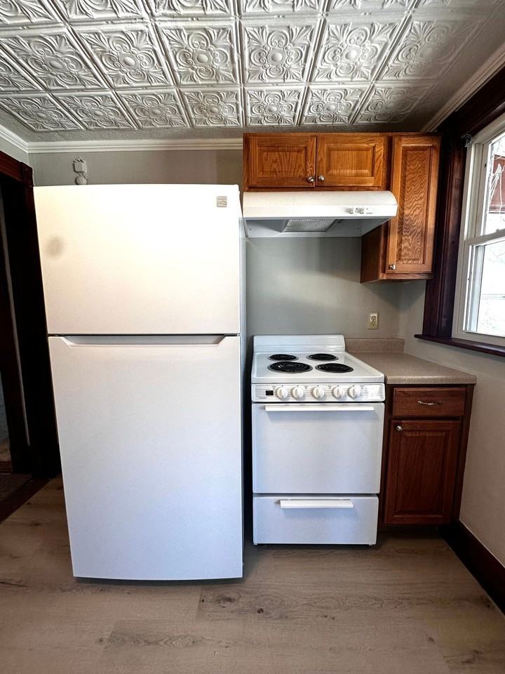 108 Church St #3 - Photo 2 of 15