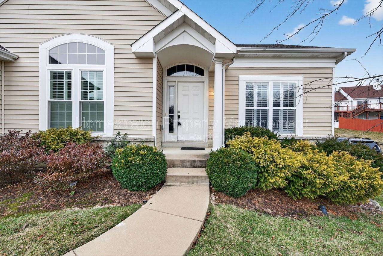 1609 Valley Hill Ct - Photo 5 of 41