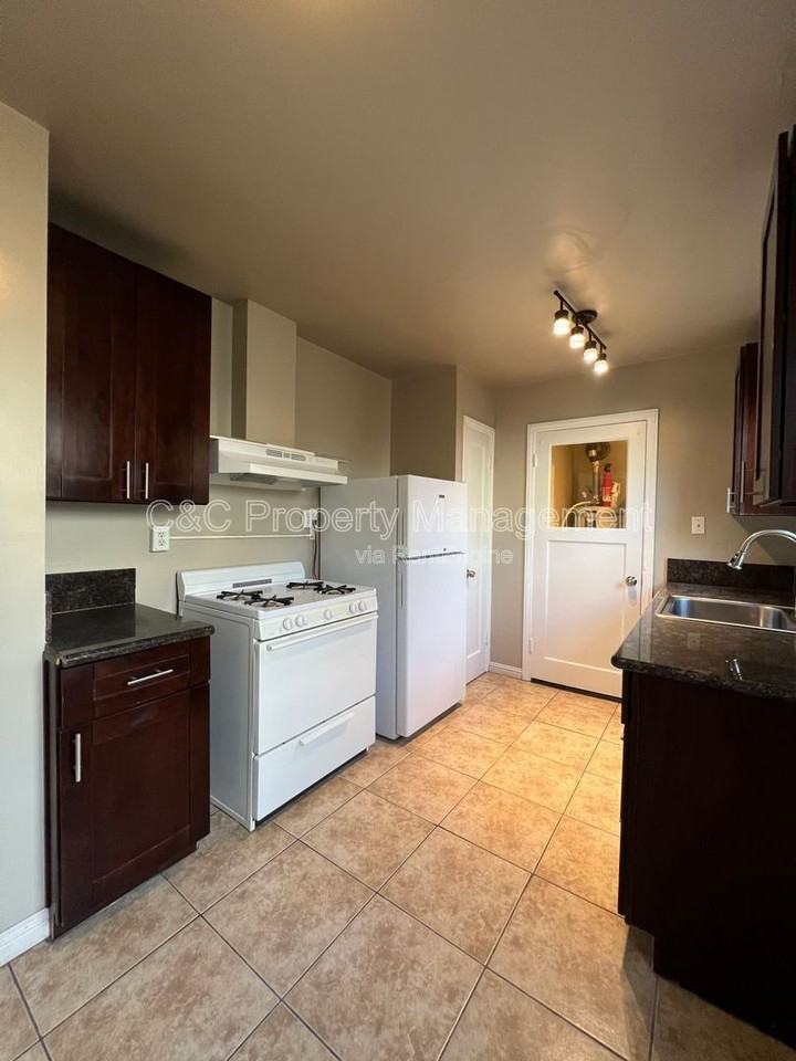 611 Soquel Ave #2 - Photo 2 of 9