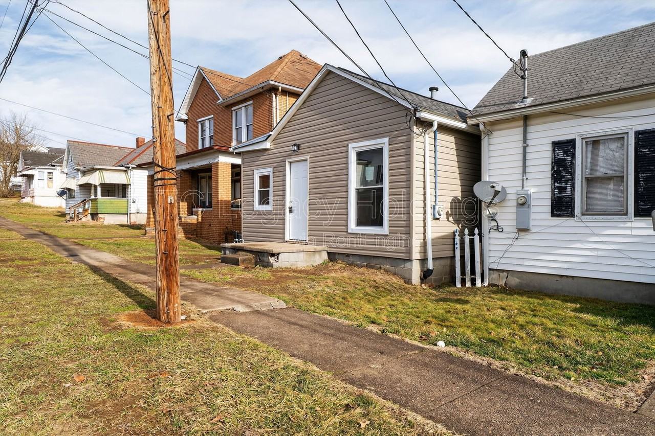 2008 Pride Ave - Photo 5 of 30