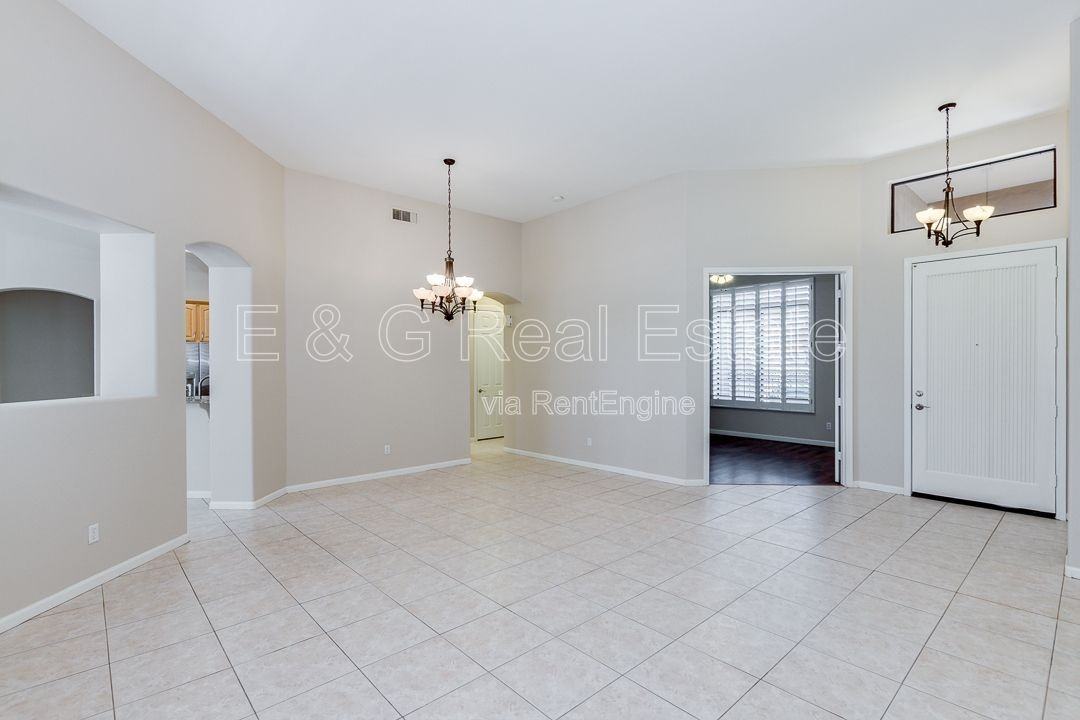 5235 E Herrera Dr - Photo 3 of 24