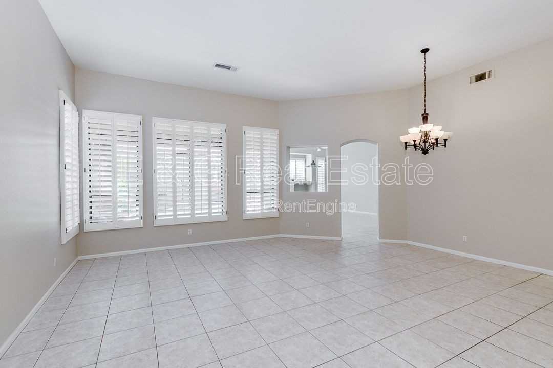 5235 E Herrera Dr - Photo 4 of 24