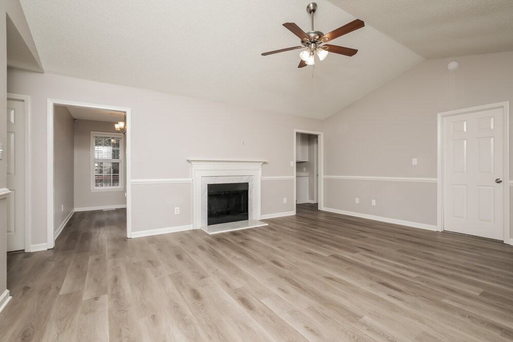 100 Kildare Ct - Photo 3 of 16
