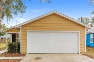 featured image of 1321 Spruce St