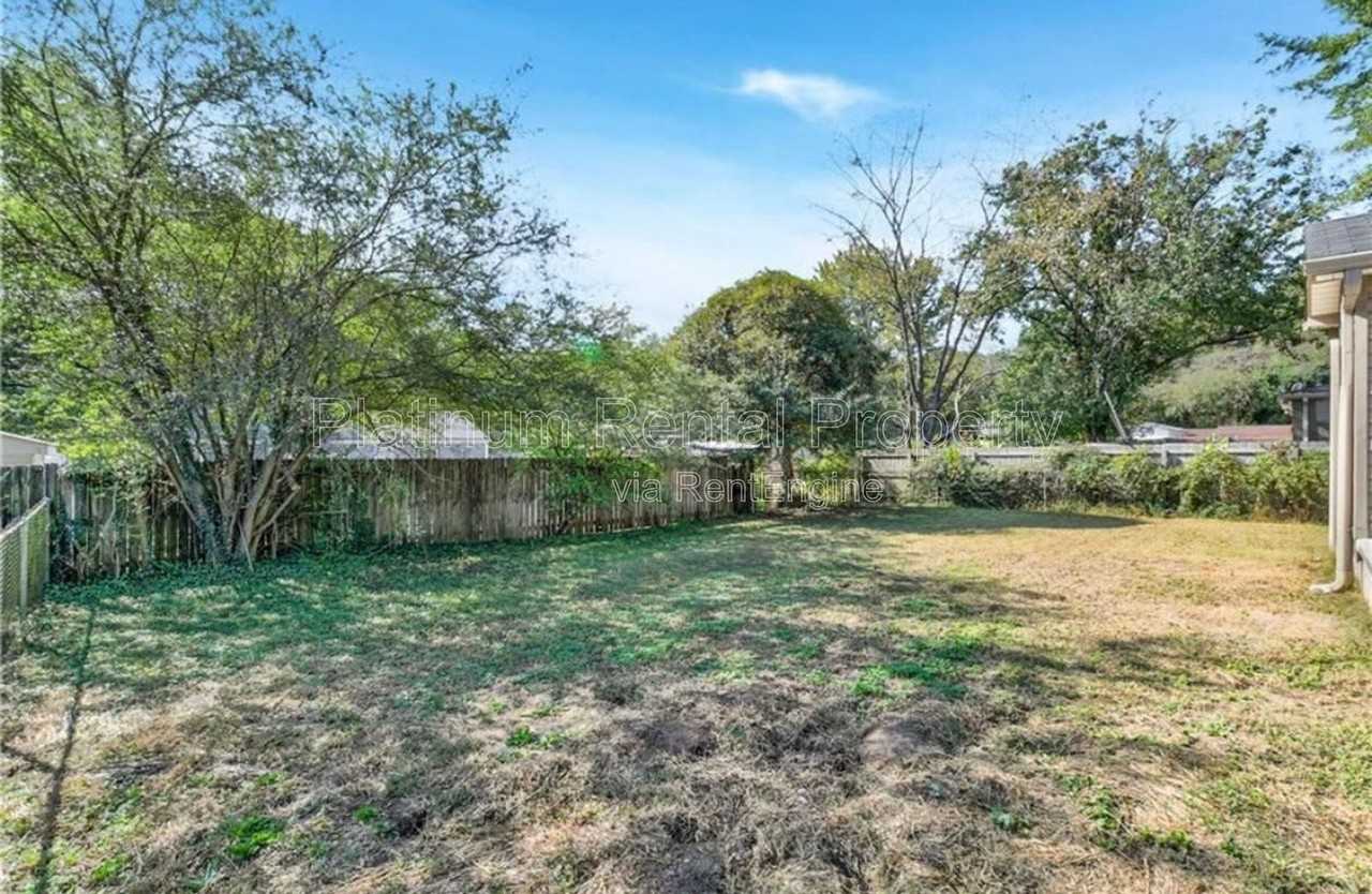 2612 Loghaven Dr Nw - Photo 7 of 21