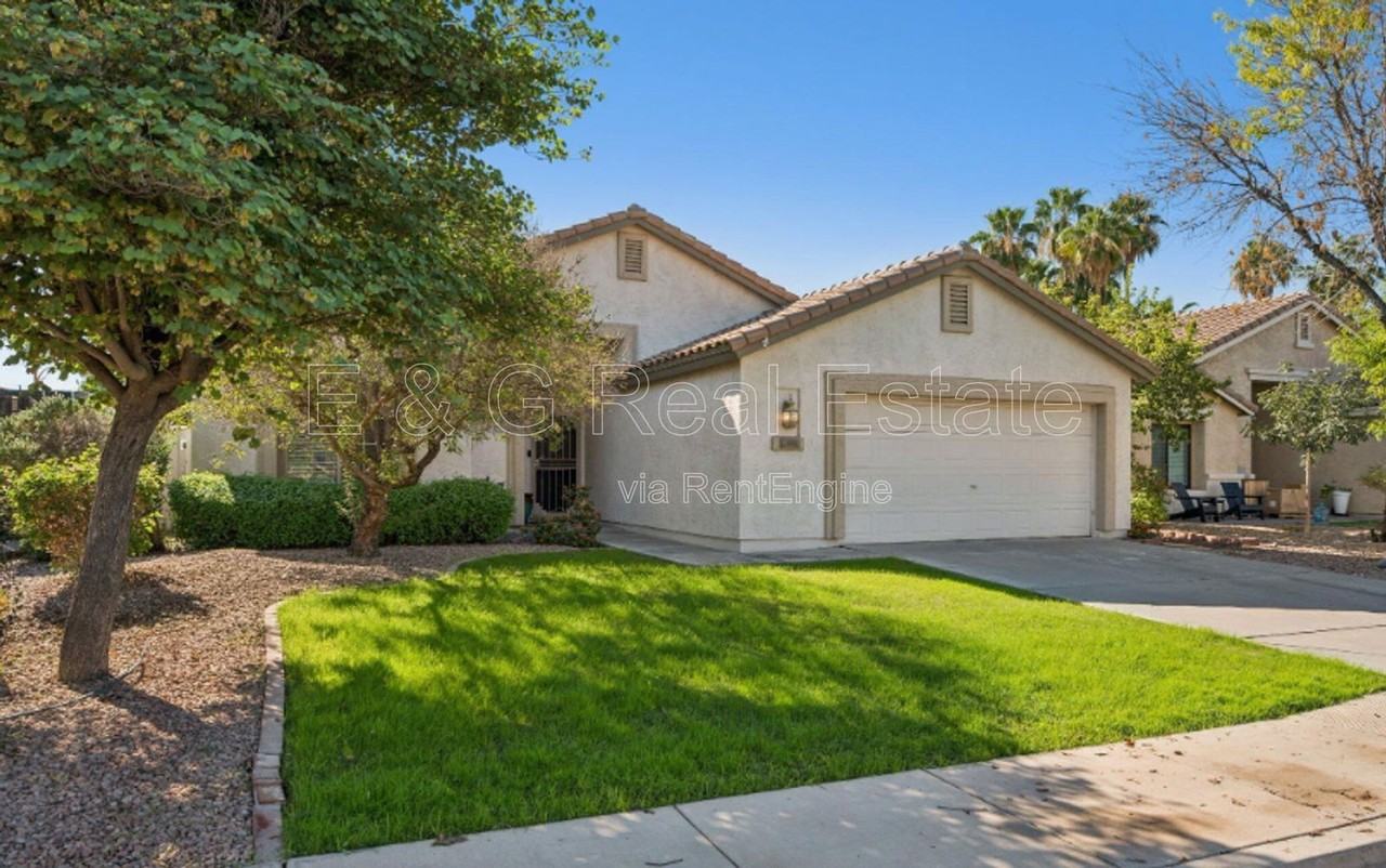 309 E Mesquite St - Photo 2 of 32