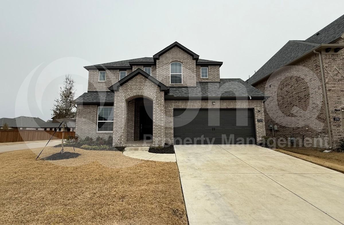 220 Santa Lucia Dr - Photo 2 of 29